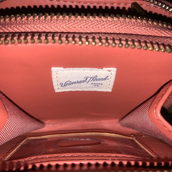 Universal Thread Wallet - Picture 3 of 4